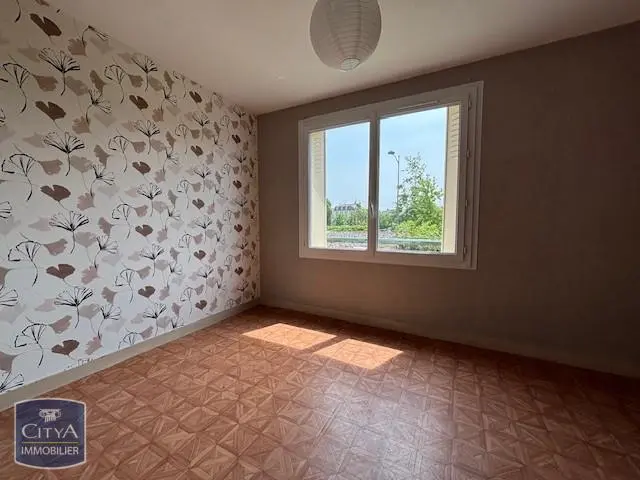 Photo 3 Appartement 4 pièces 63.93m²