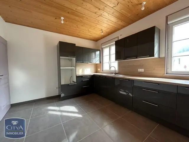 Photo 3 Maison 8 pièces 166.13m²