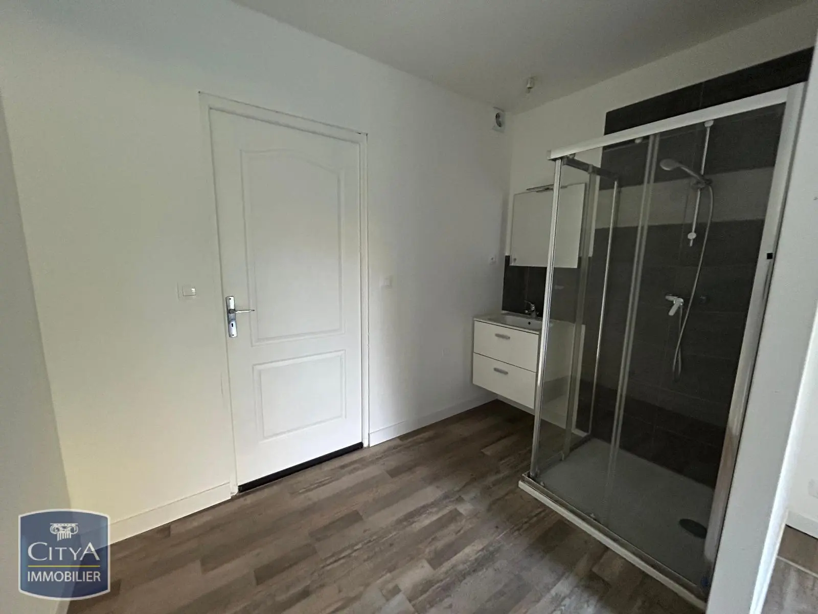 Photo 16 Maison 5 pièces 107.75m²