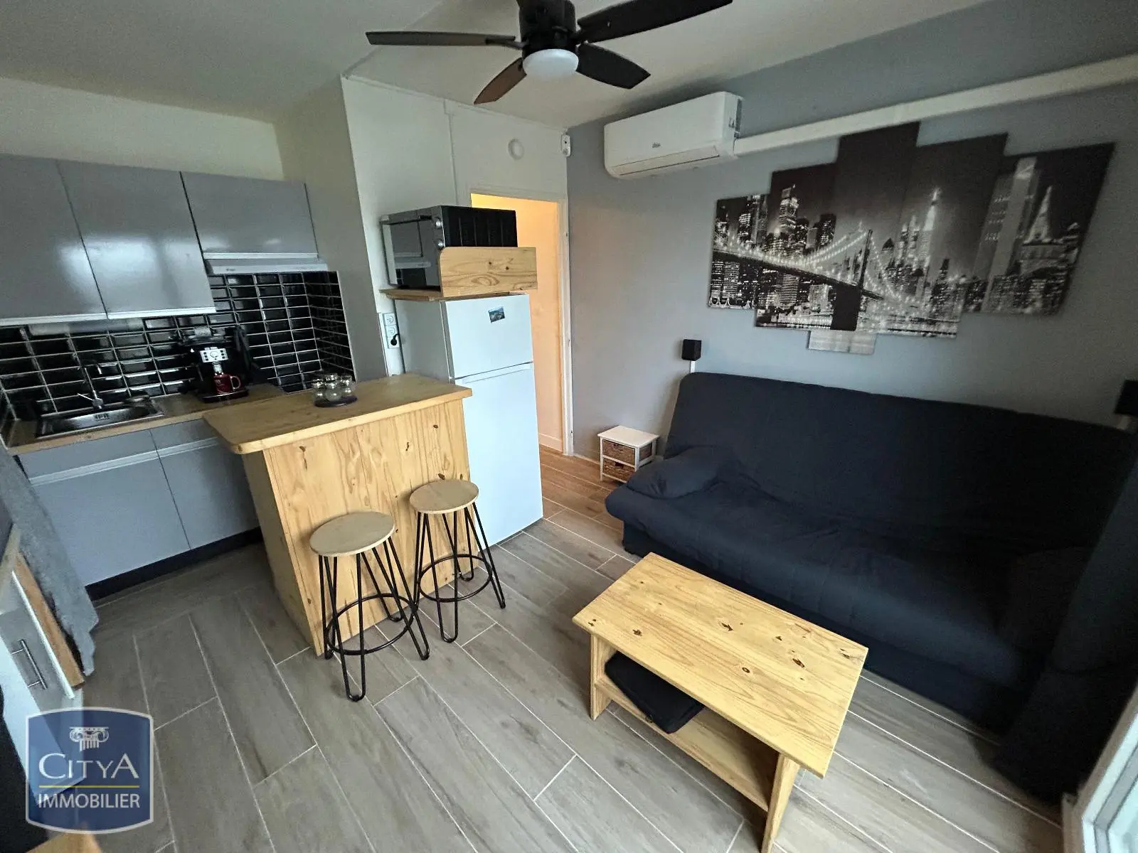 Photo 1 Appartement 1 pièce 19m²