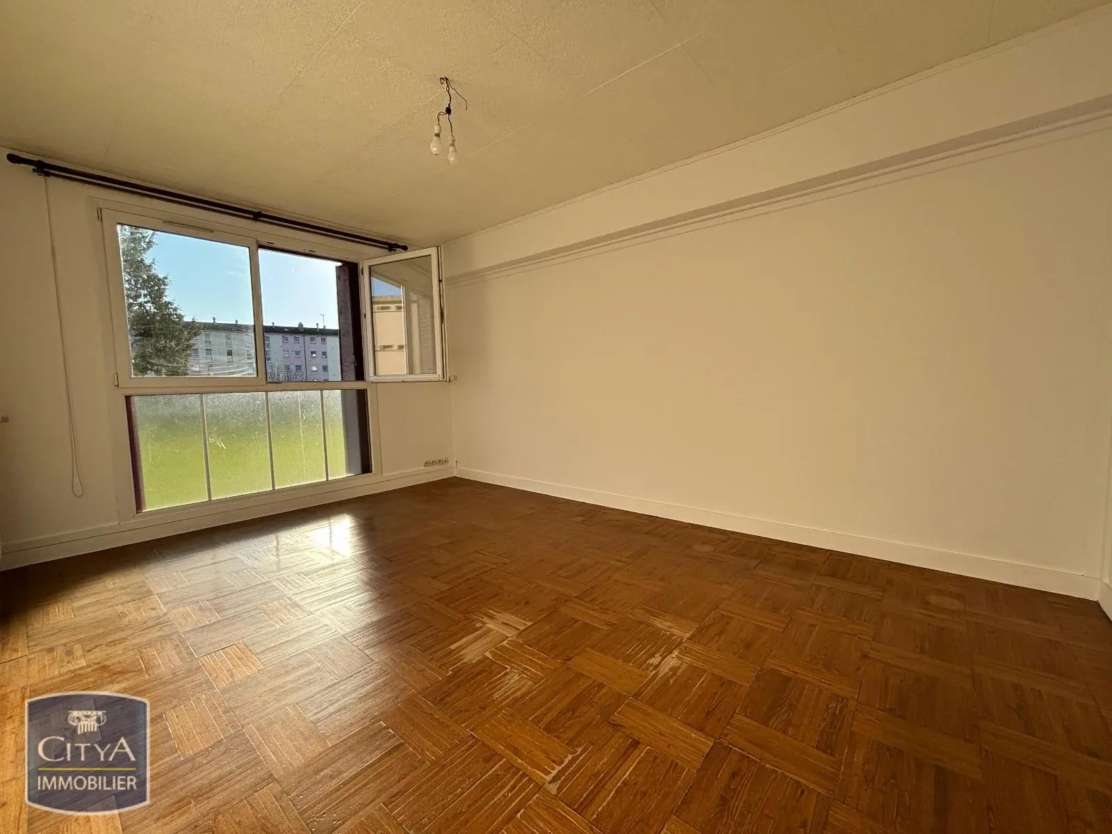 Photo 2 Appartement 3 pièces 52.01m²