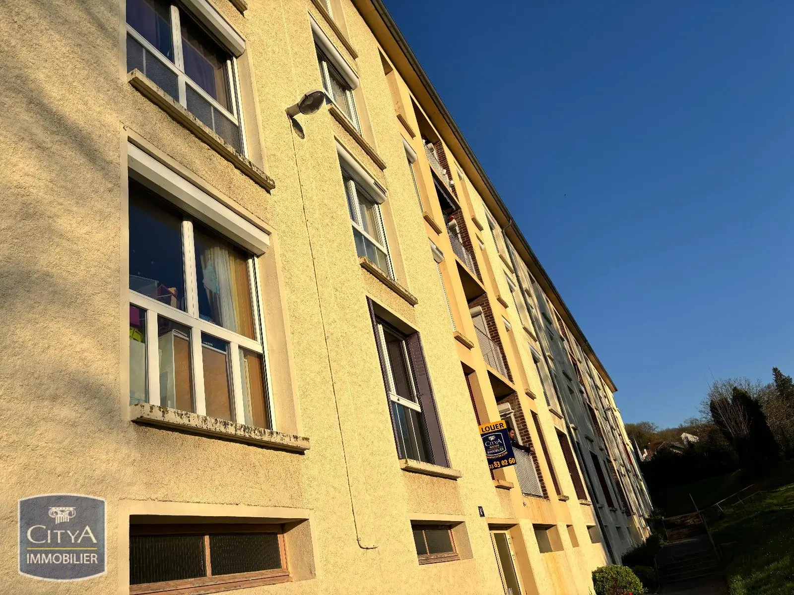 Photo 1 Appartement 3 pièces 52.01m²