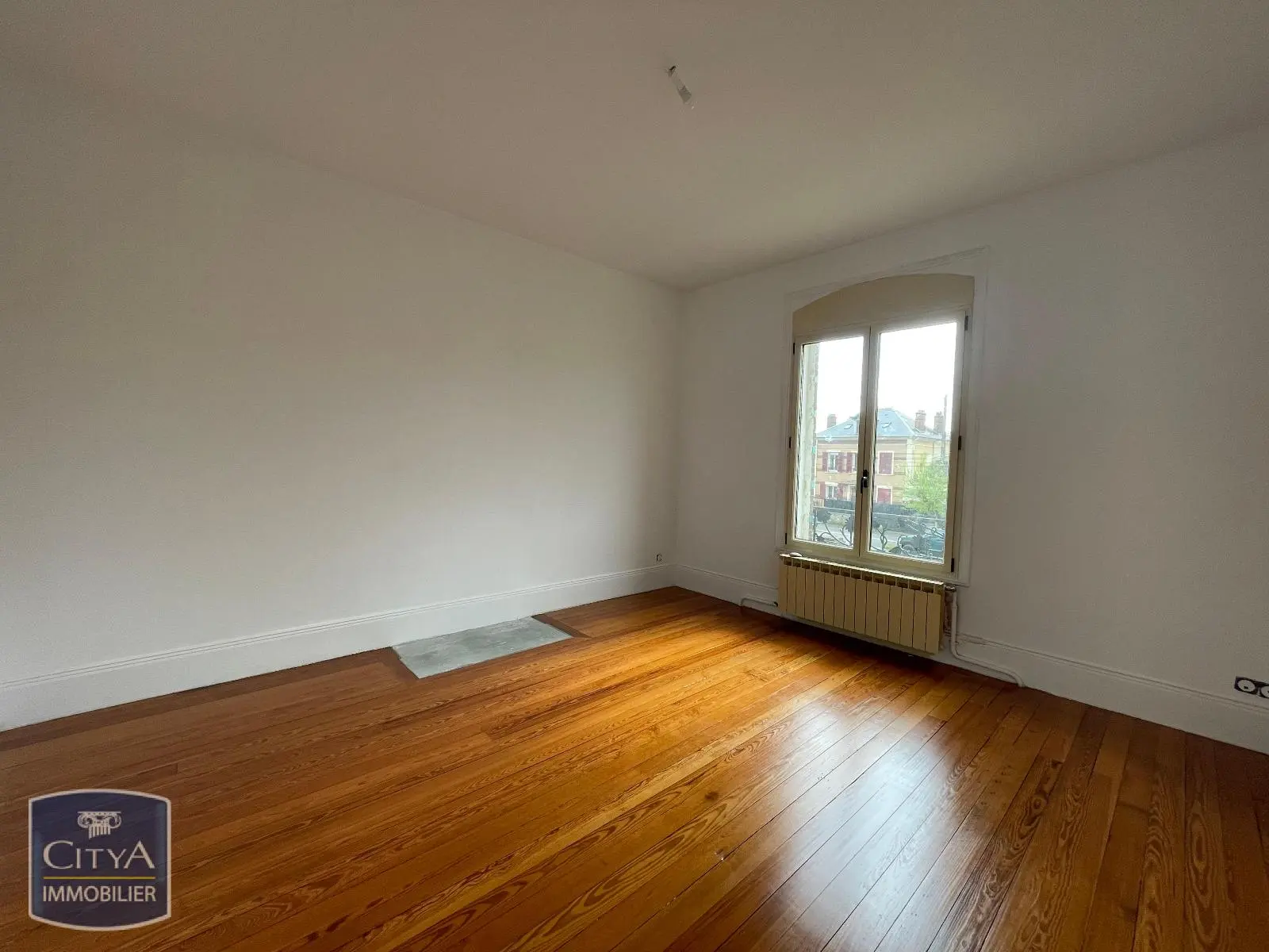 Photo 17 Maison 8 pièces 212m²