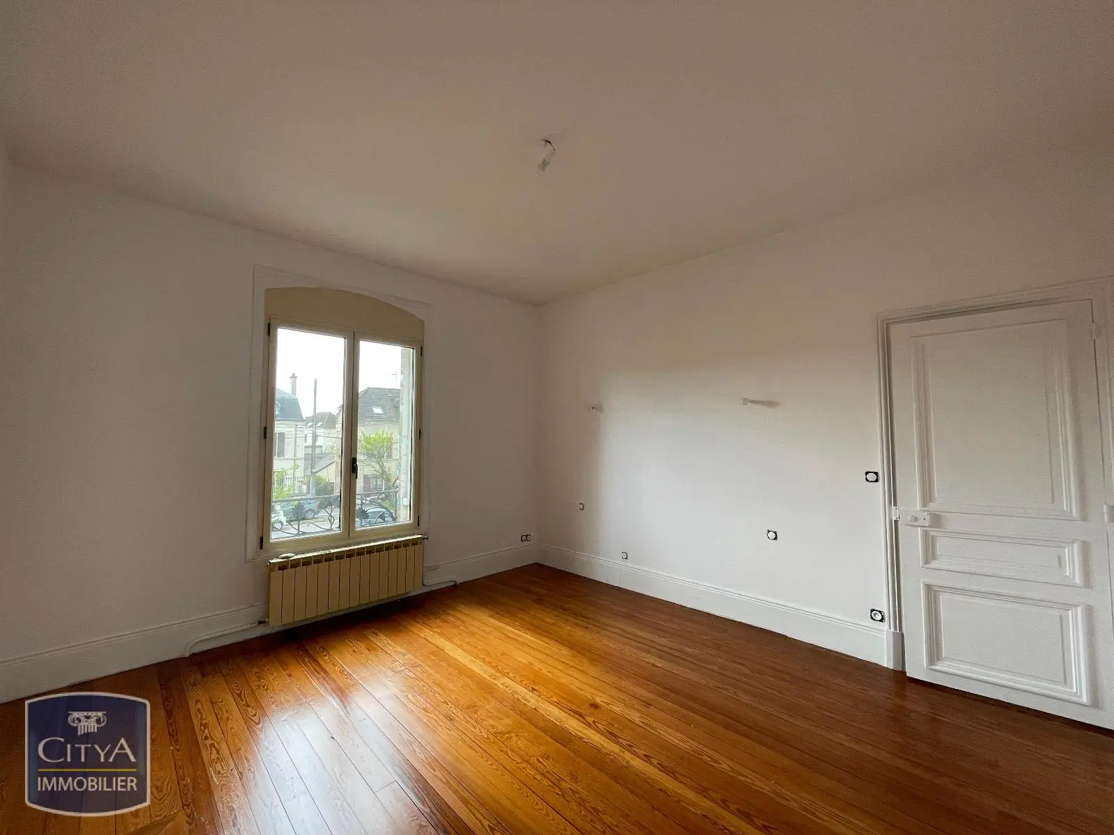 Photo 22 Maison 8 pièces 212m²