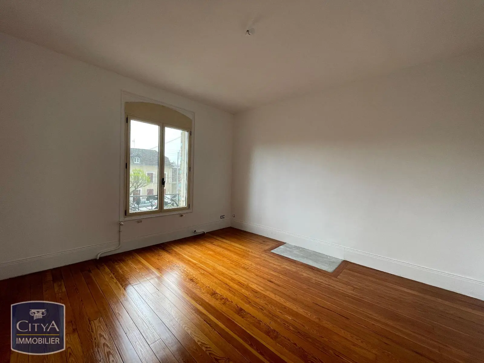 Photo 18 Maison 8 pièces 212m²