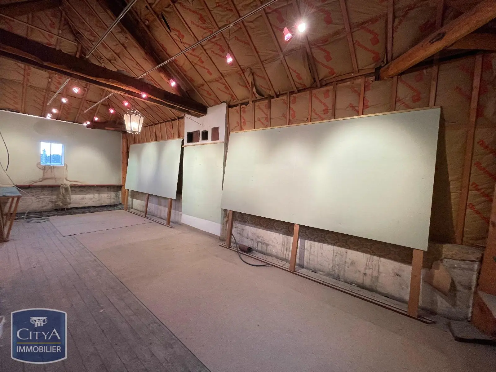 Photo 9 Maison 8 pièces 212m²