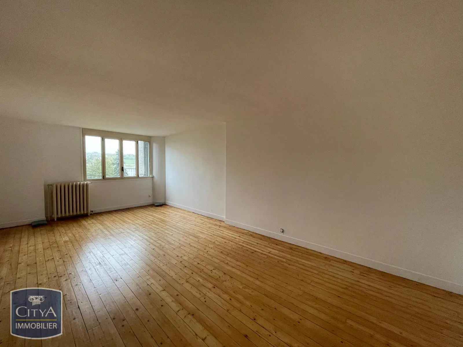 Photo 12 Maison 8 pièces 212m²