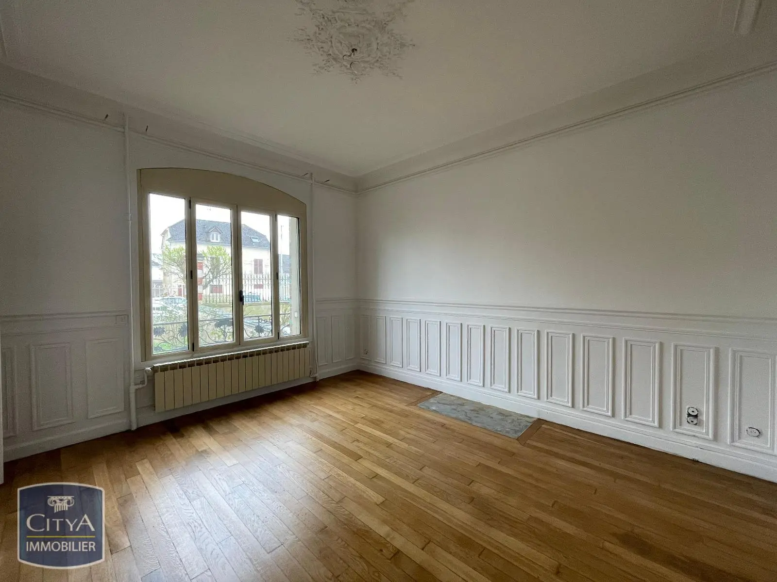 Photo 4 Maison 8 pièces 212m²