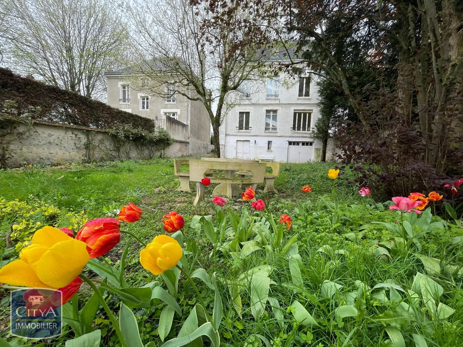 Photo 2 Maison 8 pièces 212m²