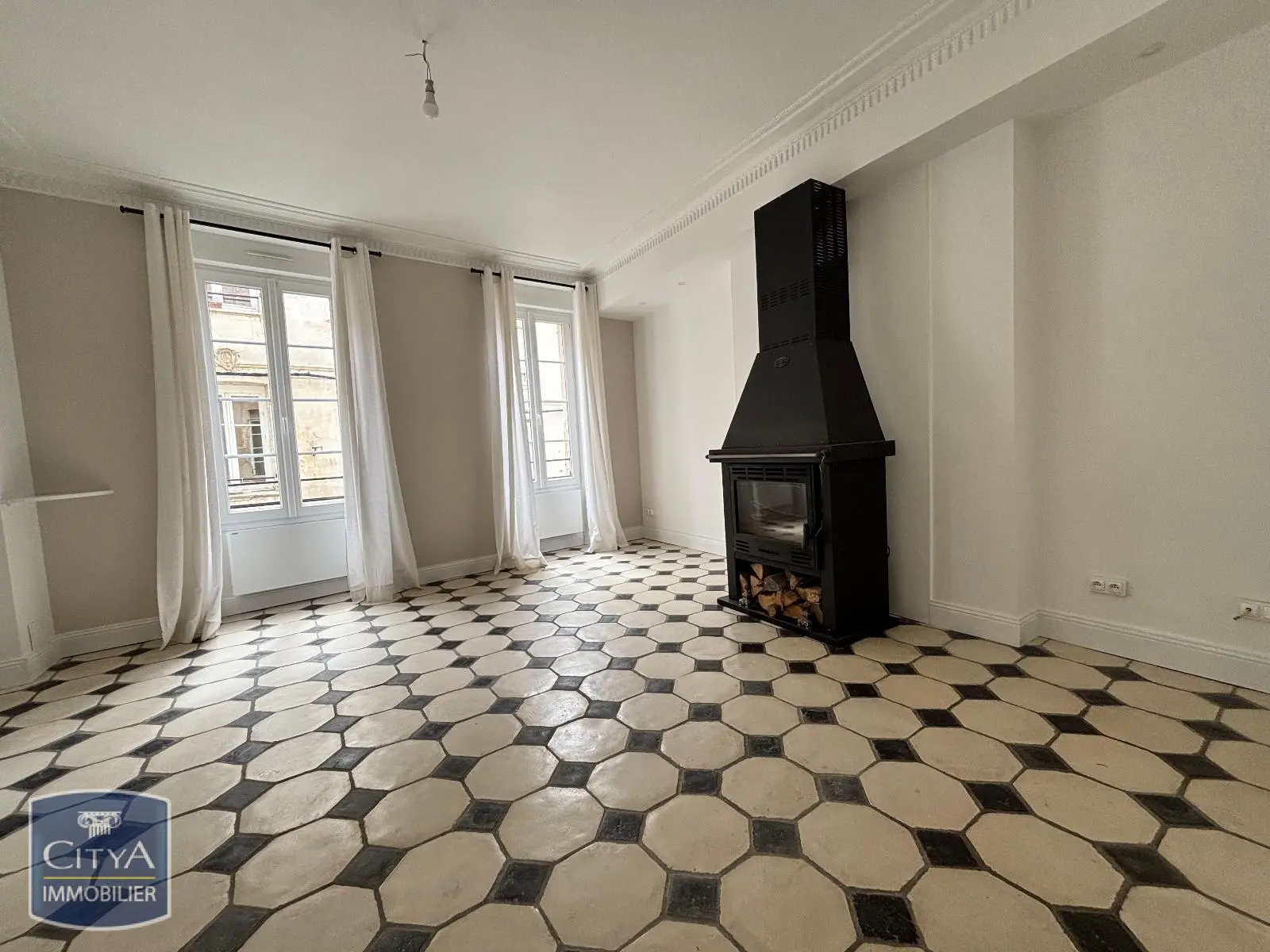 Photo 2 Appartement 5 pièces 133.82m²