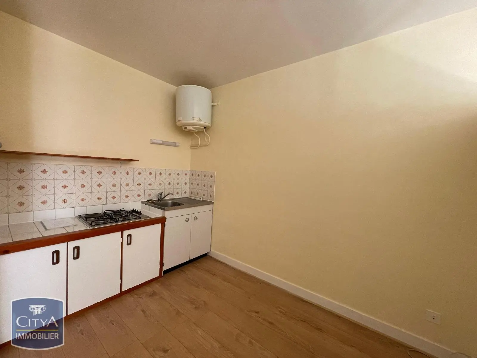 Photo 2 Appartement 1 pièce 32.19m²