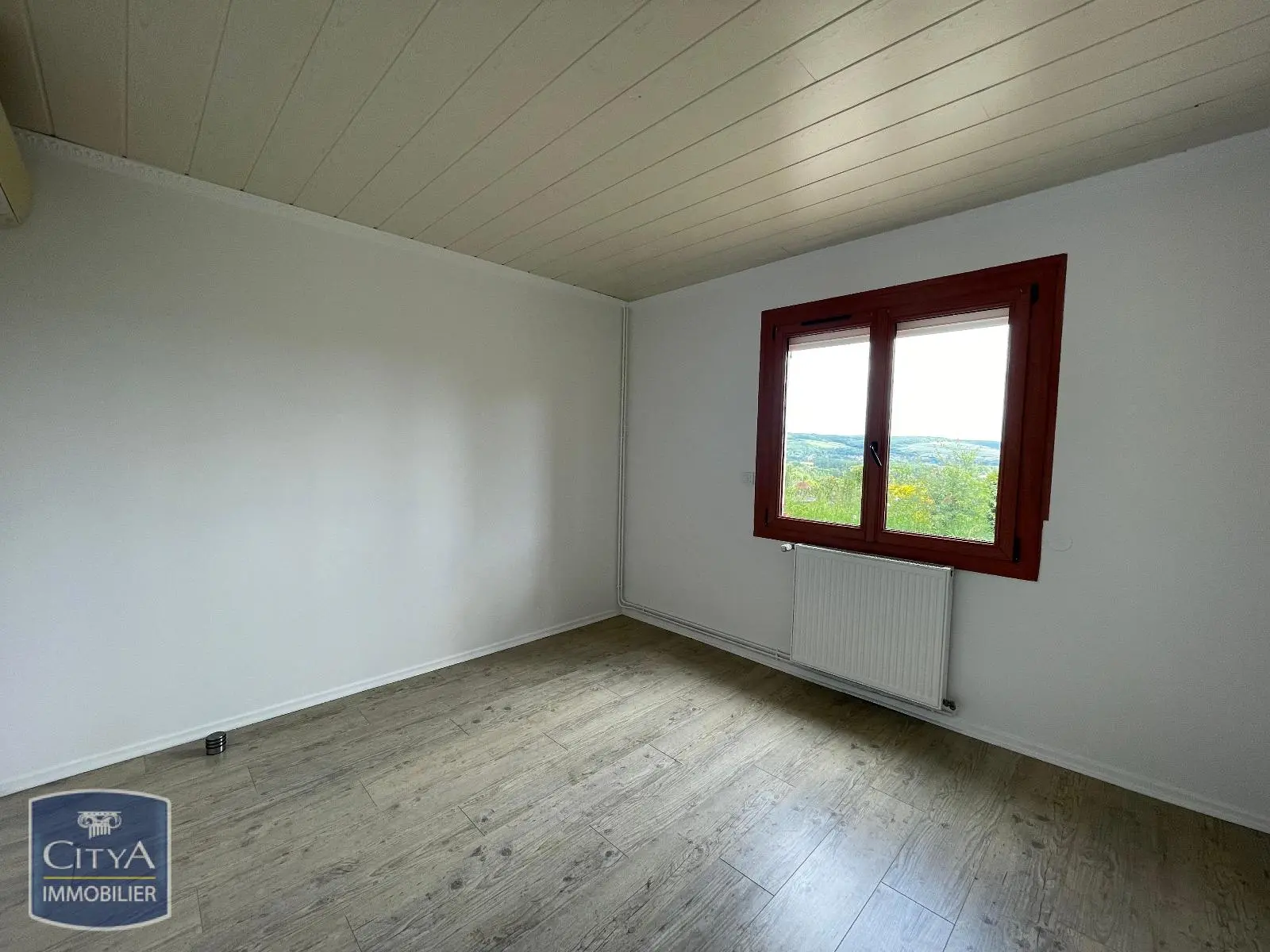 Photo 10 Appartement 4 pièces 137.16m²