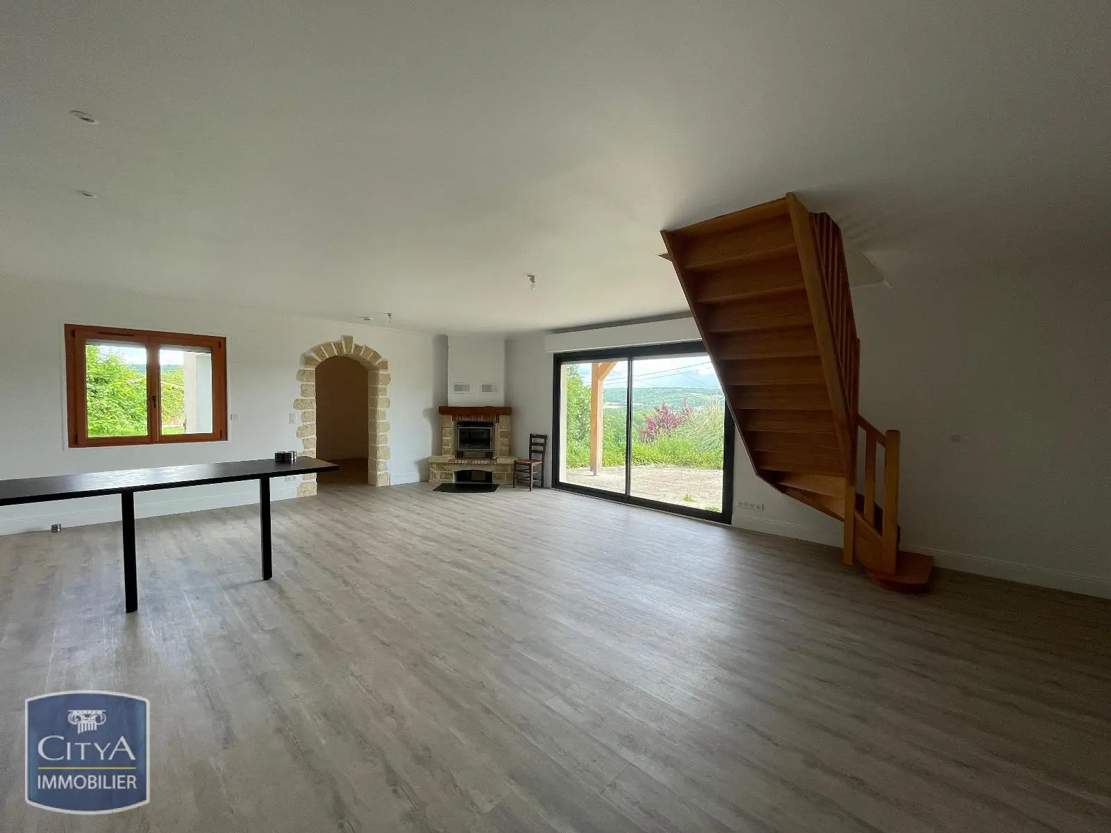 Photo 2 Appartement 4 pièces 137.16m²