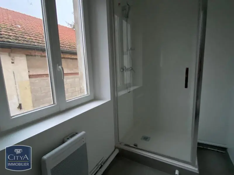 Photo 2 Appartement 1 pièce 21.93m²