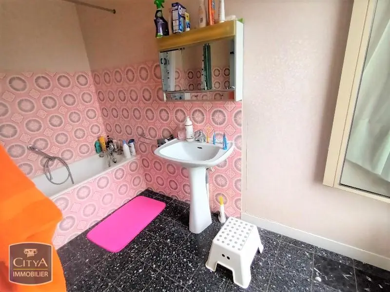 Photo 11 Maison 8 pièces 212m²