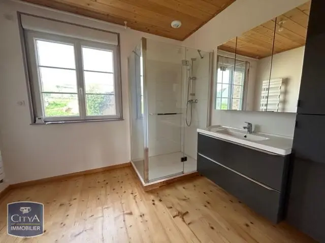 Photo 12 Maison 8 pièces 166.13m²