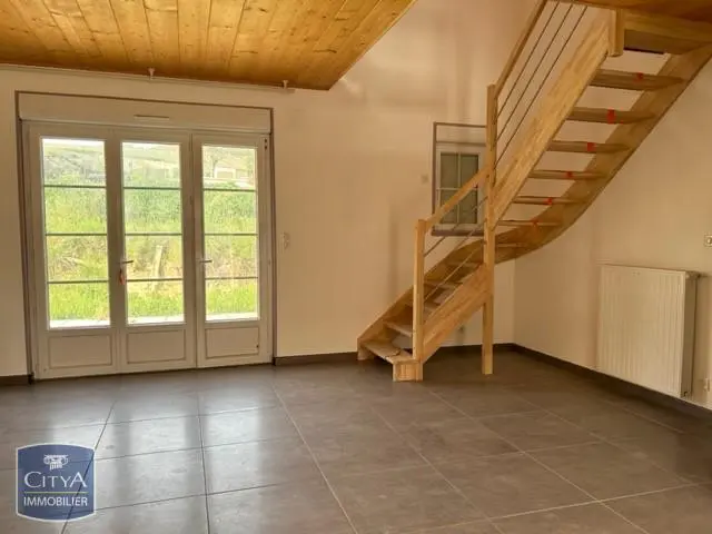 Photo 2 Maison 8 pièces 166.13m²