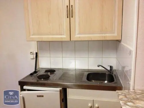 Photo 2 Appartement 1 pièce 24.3m²