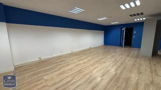 Photo 2 Local Commercial 105m²