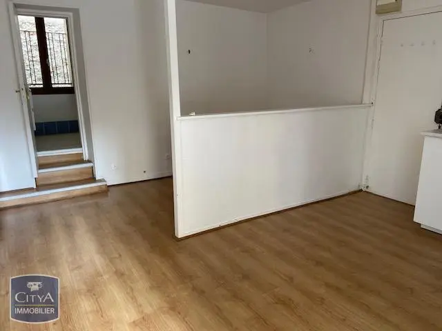 Photo Appartement 1 pièce 25.64m²