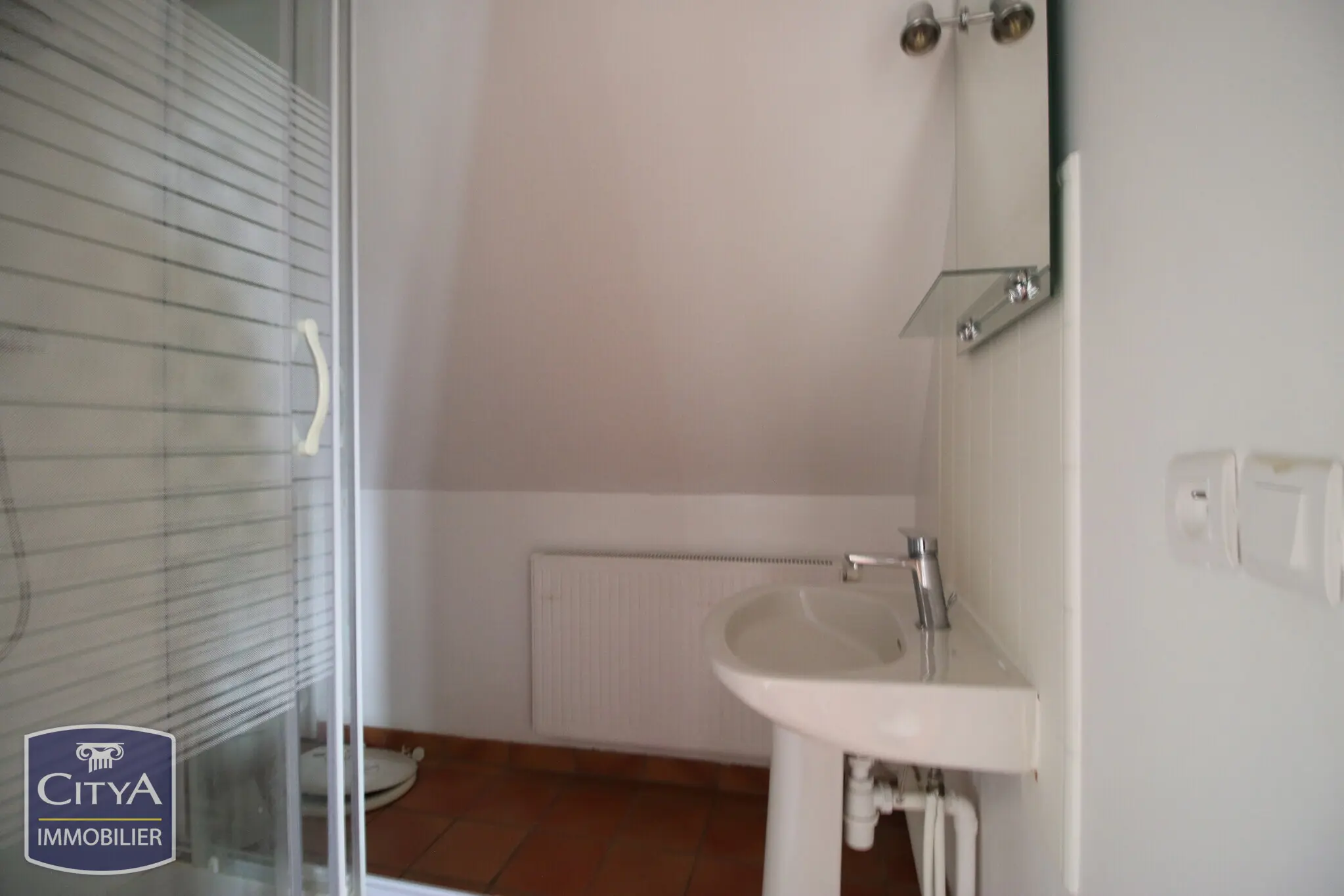 Photo 10 Immeuble 250m²