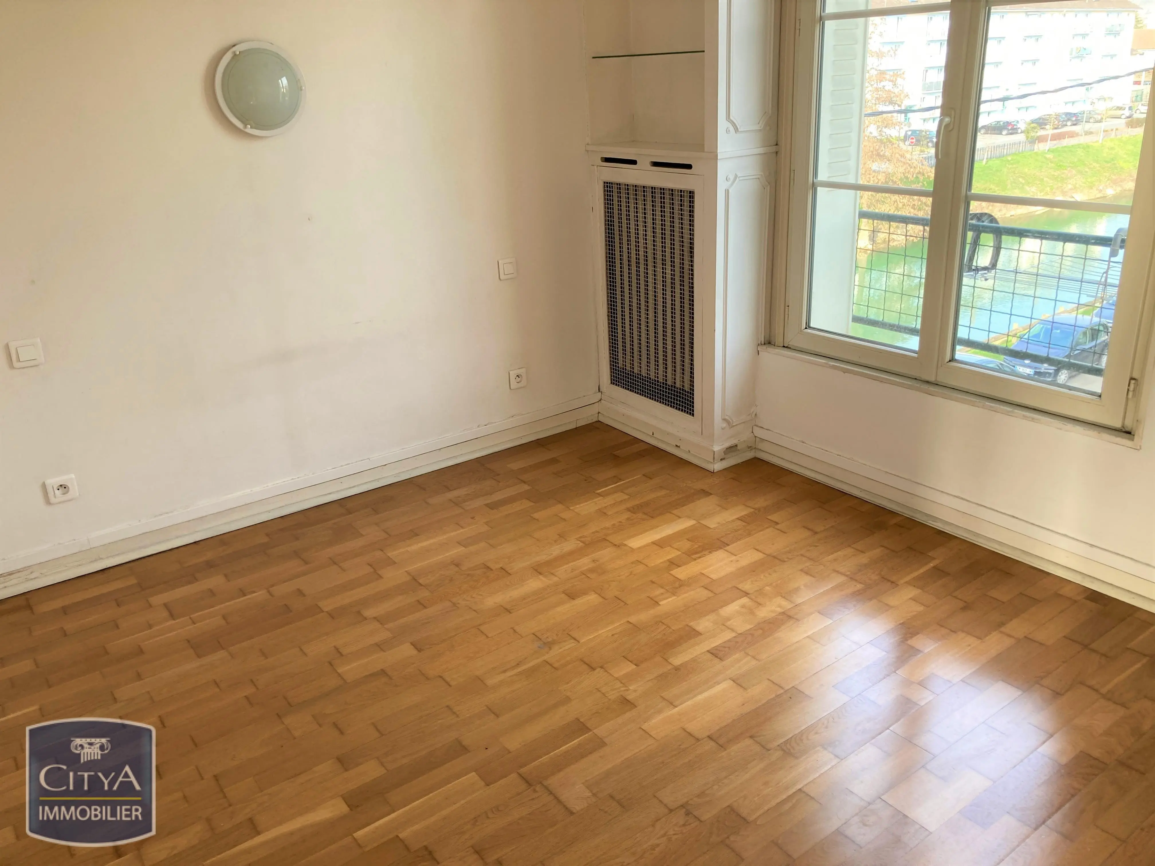 Photo 3 Appartement 4 pièces 67.98m²