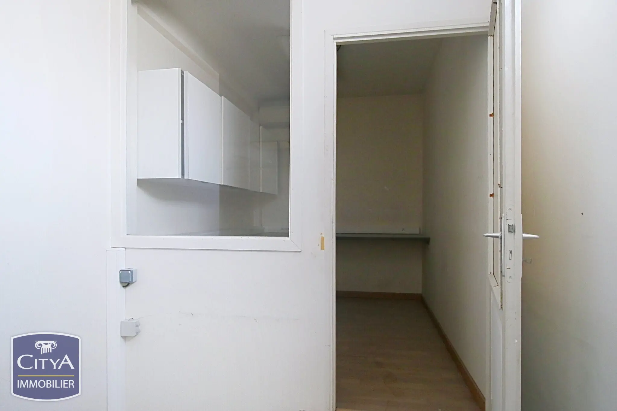Photo 4 Immeuble 900m²