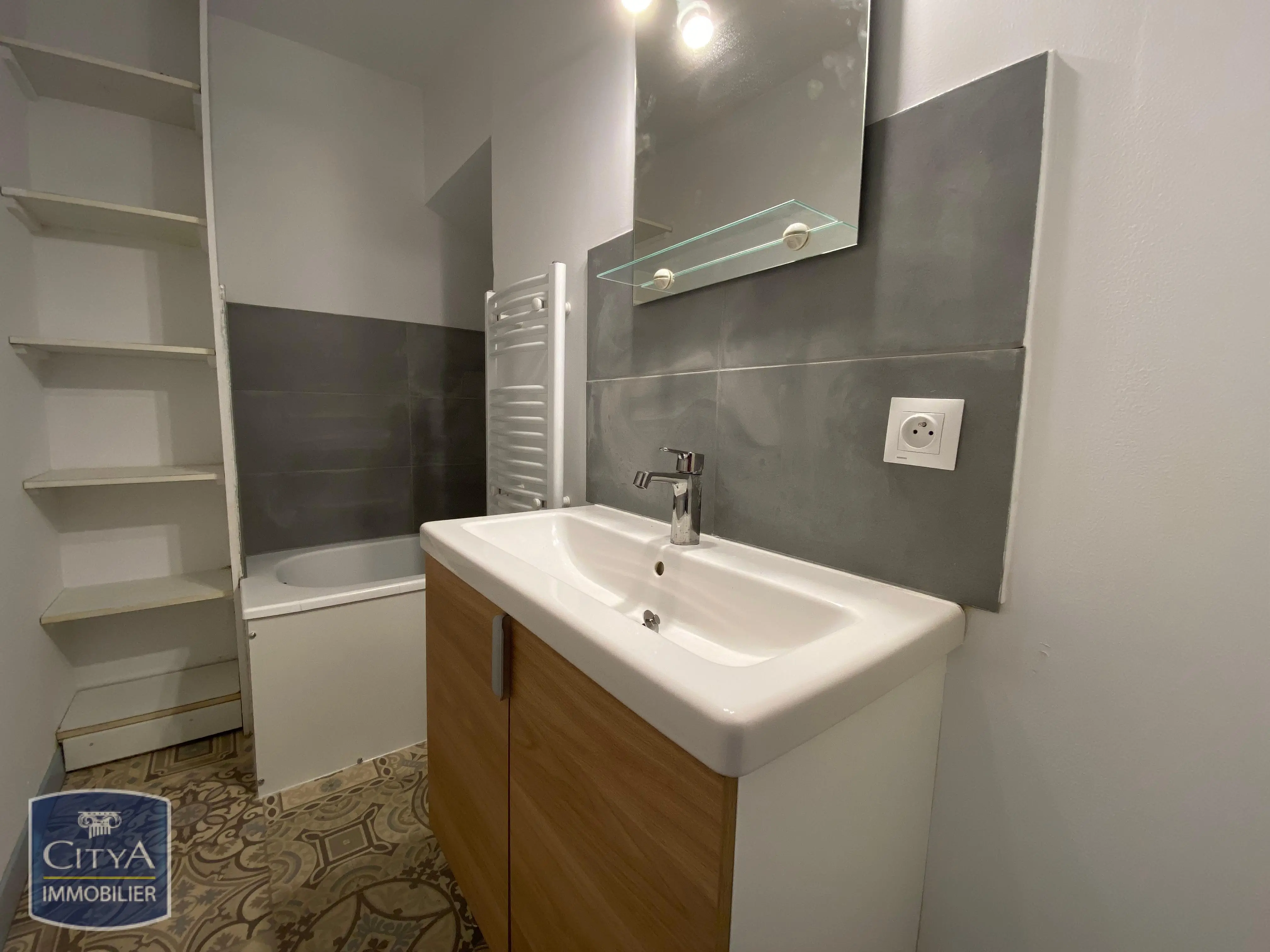 Photo 14 Immeuble 250m²