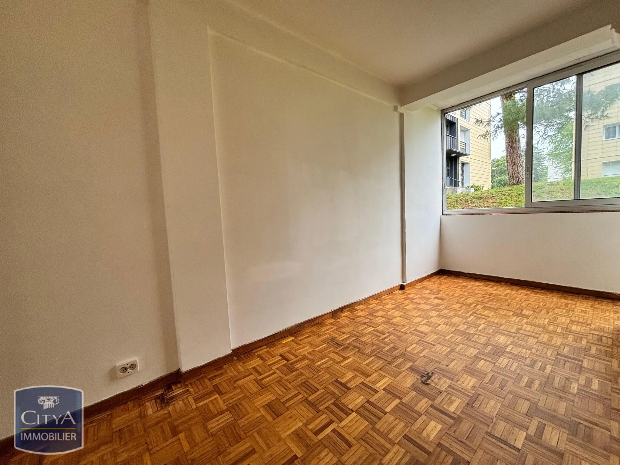 Photo 13 Appartement 5 pièces 94.35m²