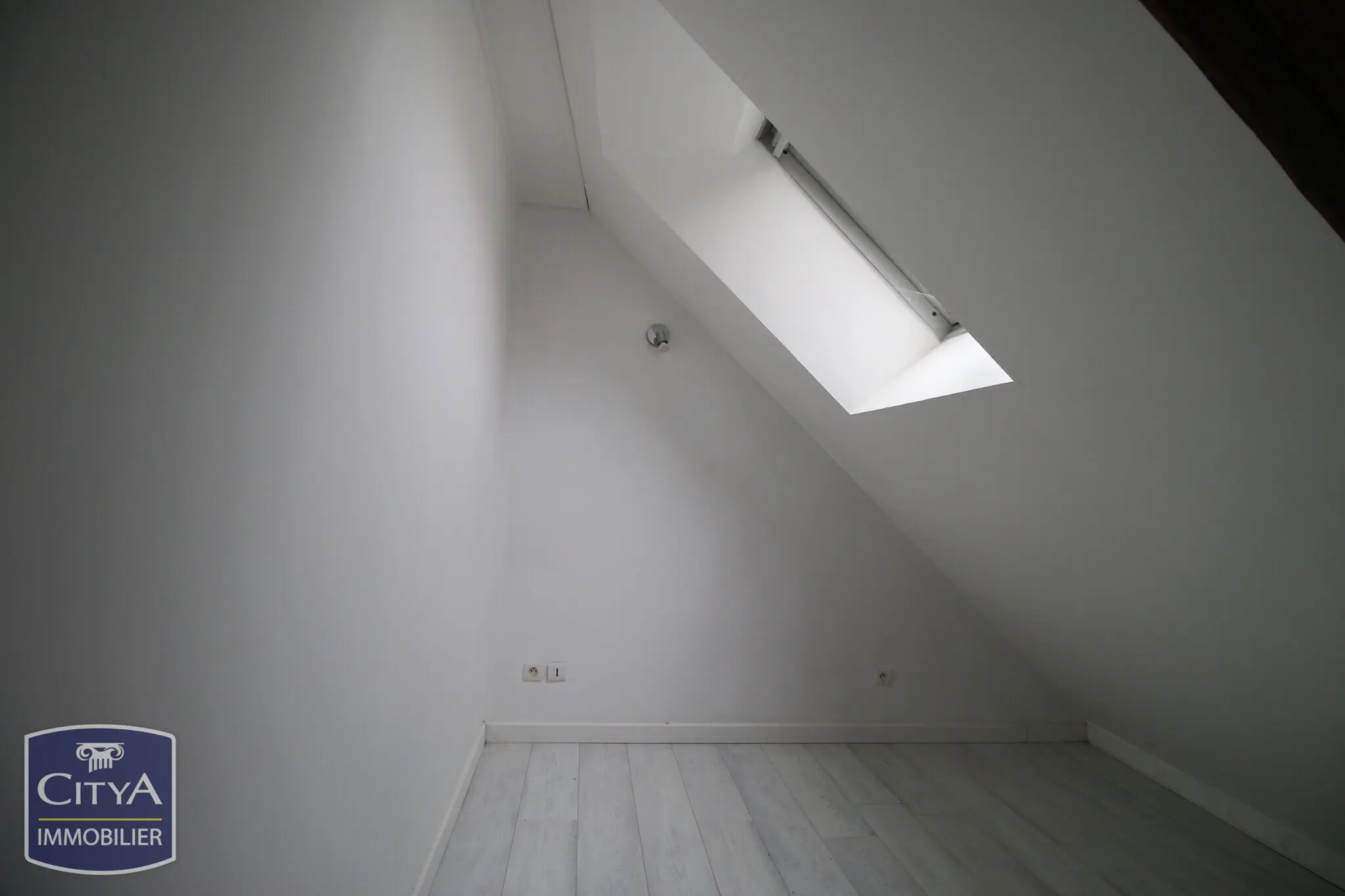Photo 16 Immeuble 250m²