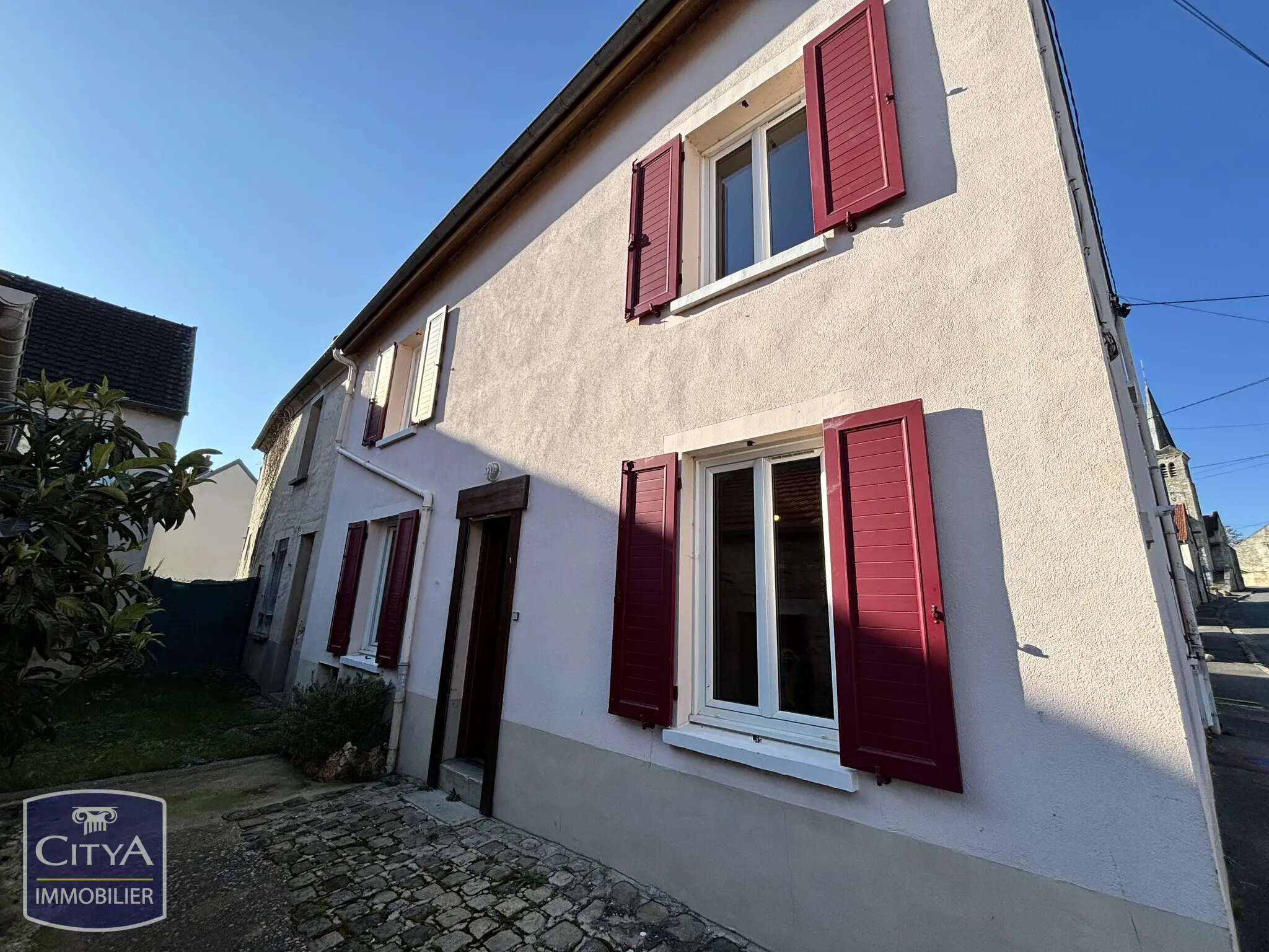 Photo 1 Maison 5 pièces 97.66m²