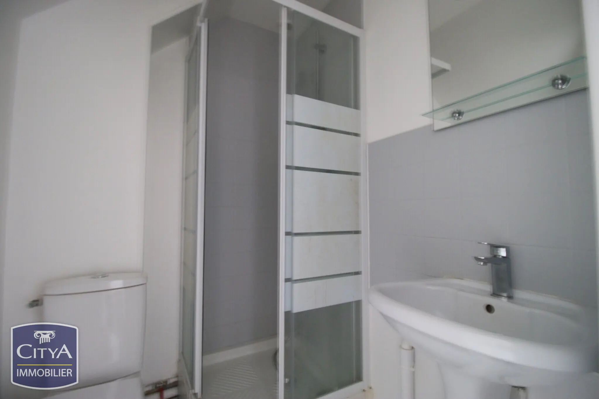 Photo 15 Immeuble 250m²