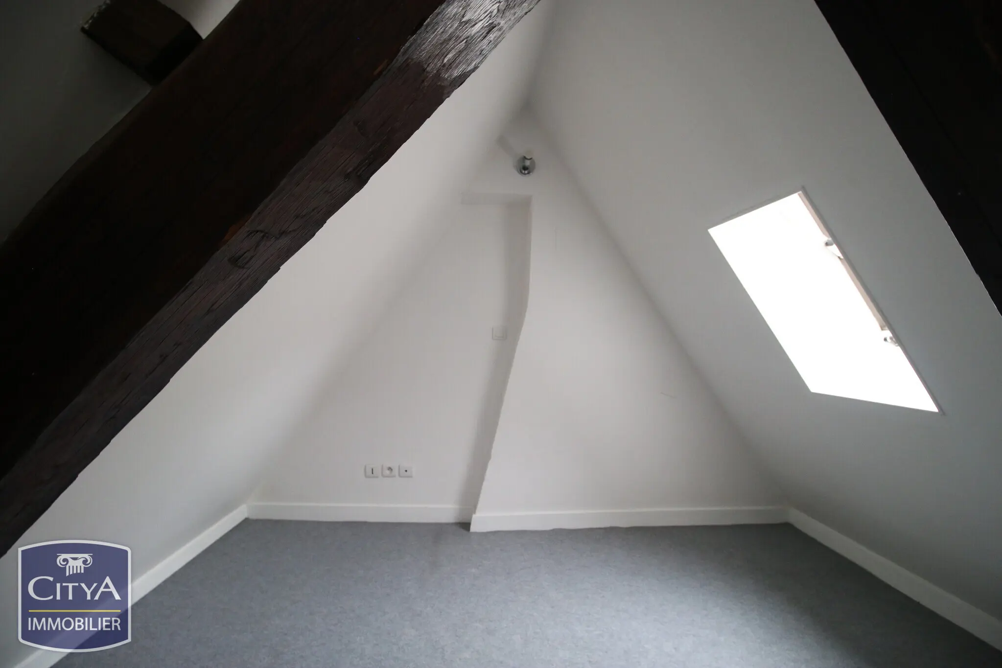 Photo 12 Immeuble 250m²