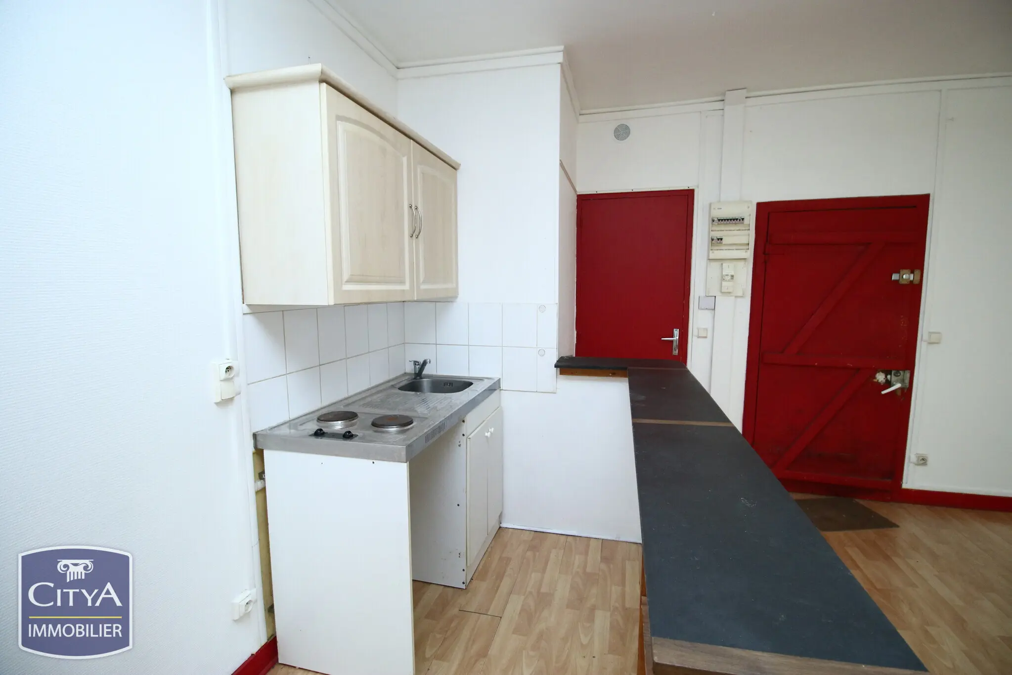 Photo 3 Immeuble 250m²