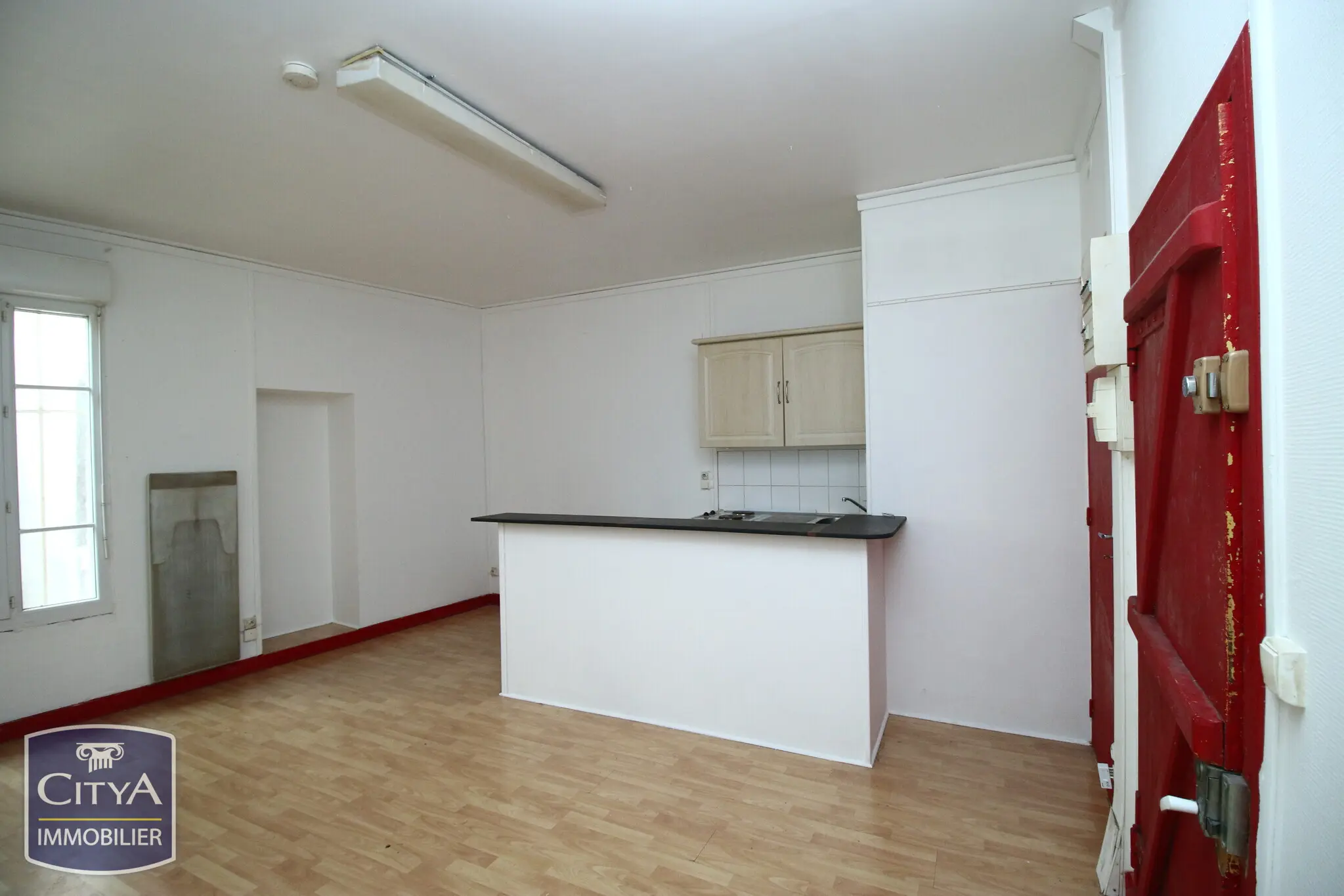 Photo 2 Immeuble 250m²