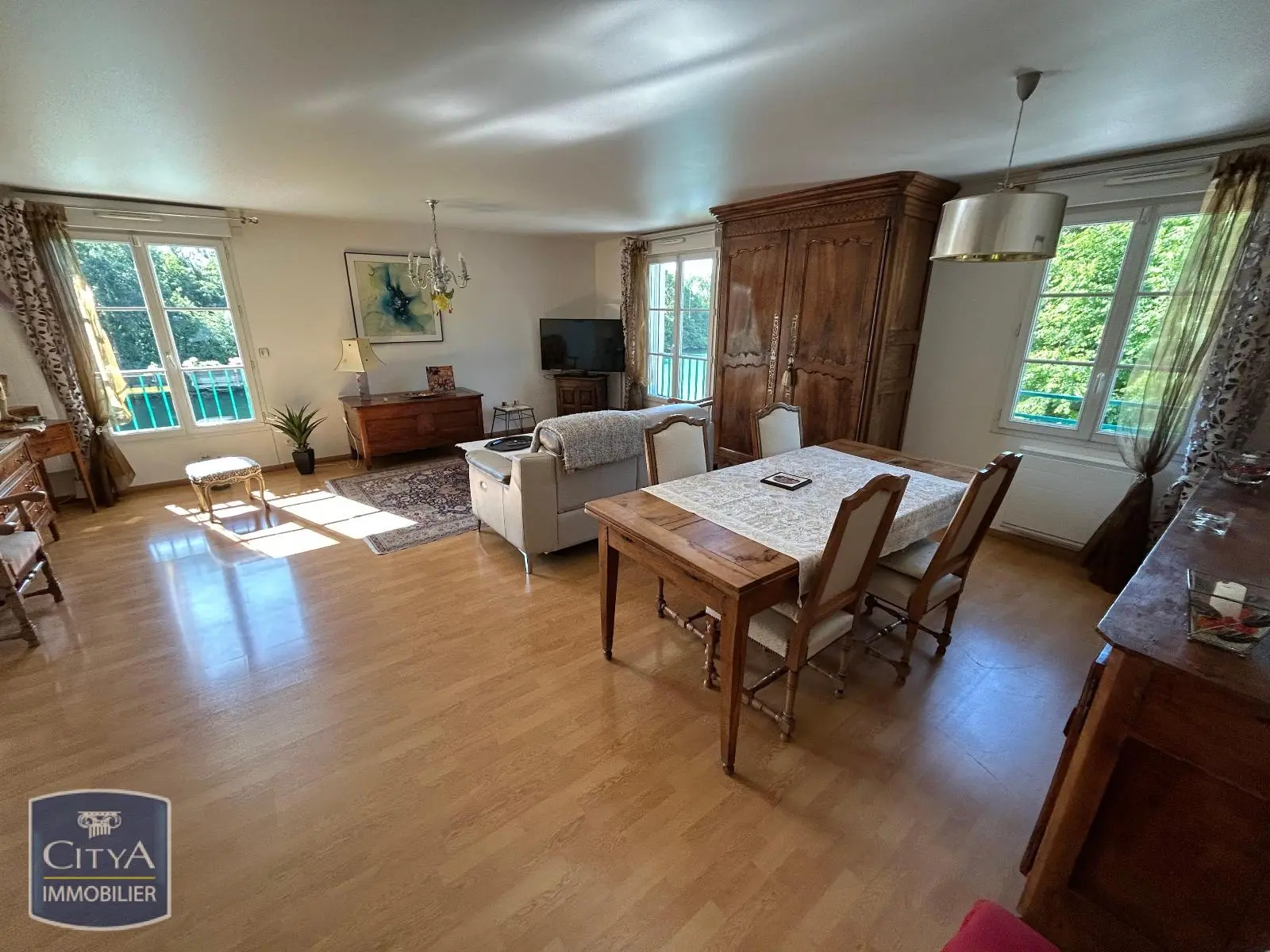 Photo 2 Appartement 5 pièces 100.26m²
