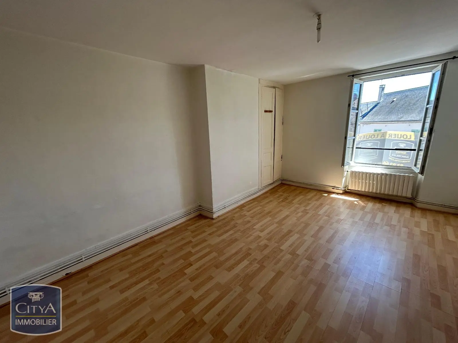 Photo 9 Immeuble 250m²