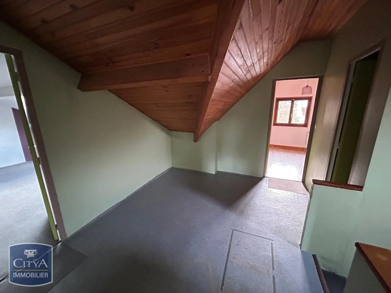 Photo 10 Maison 9 pièces 162m²