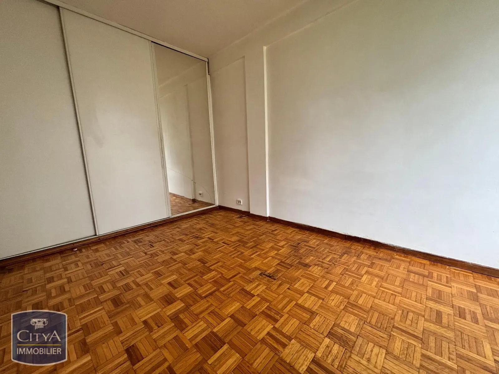 Photo 14 Appartement 5 pièces 94.35m²