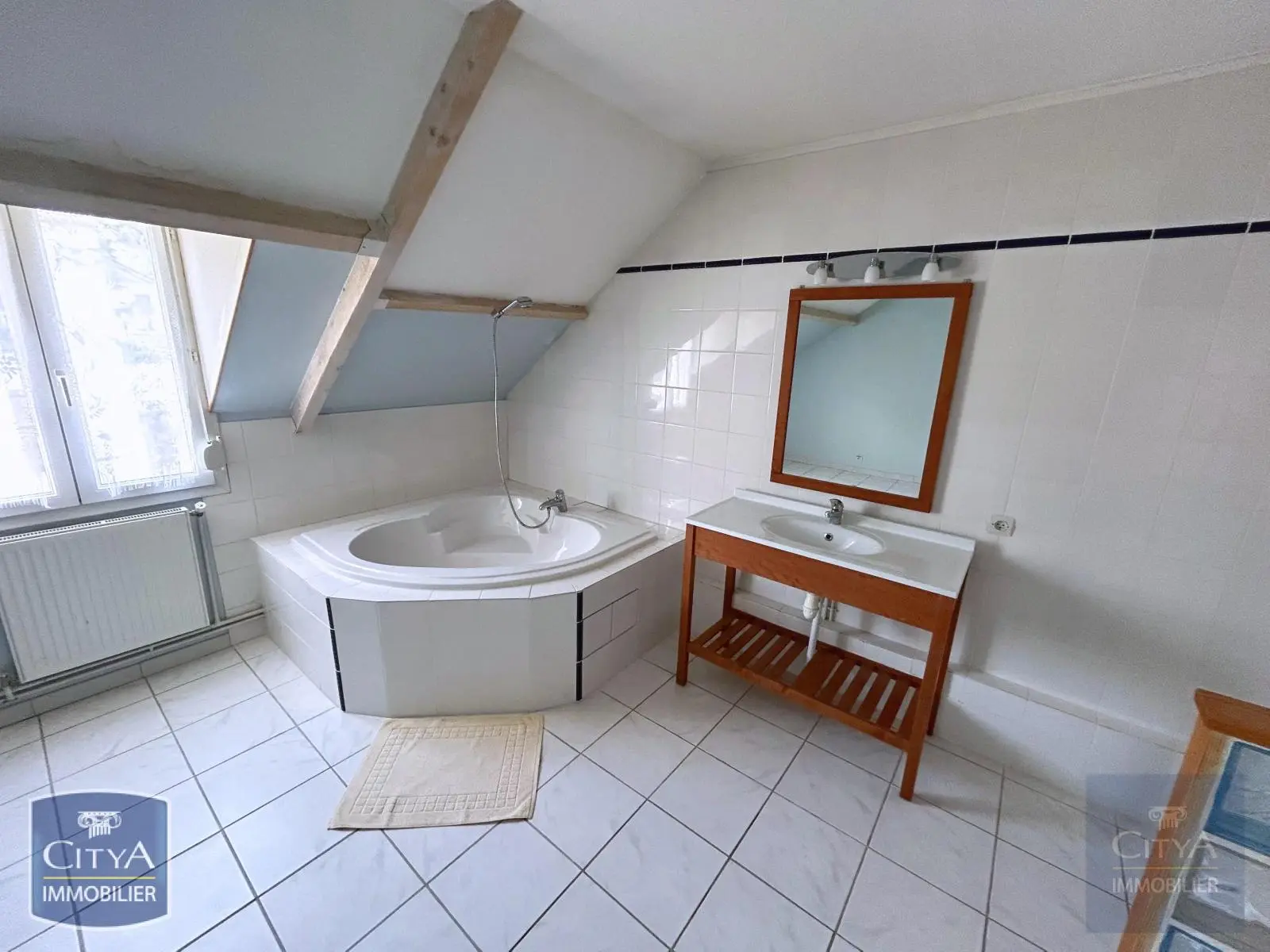 Photo 15 Maison 6 pièces 145m²