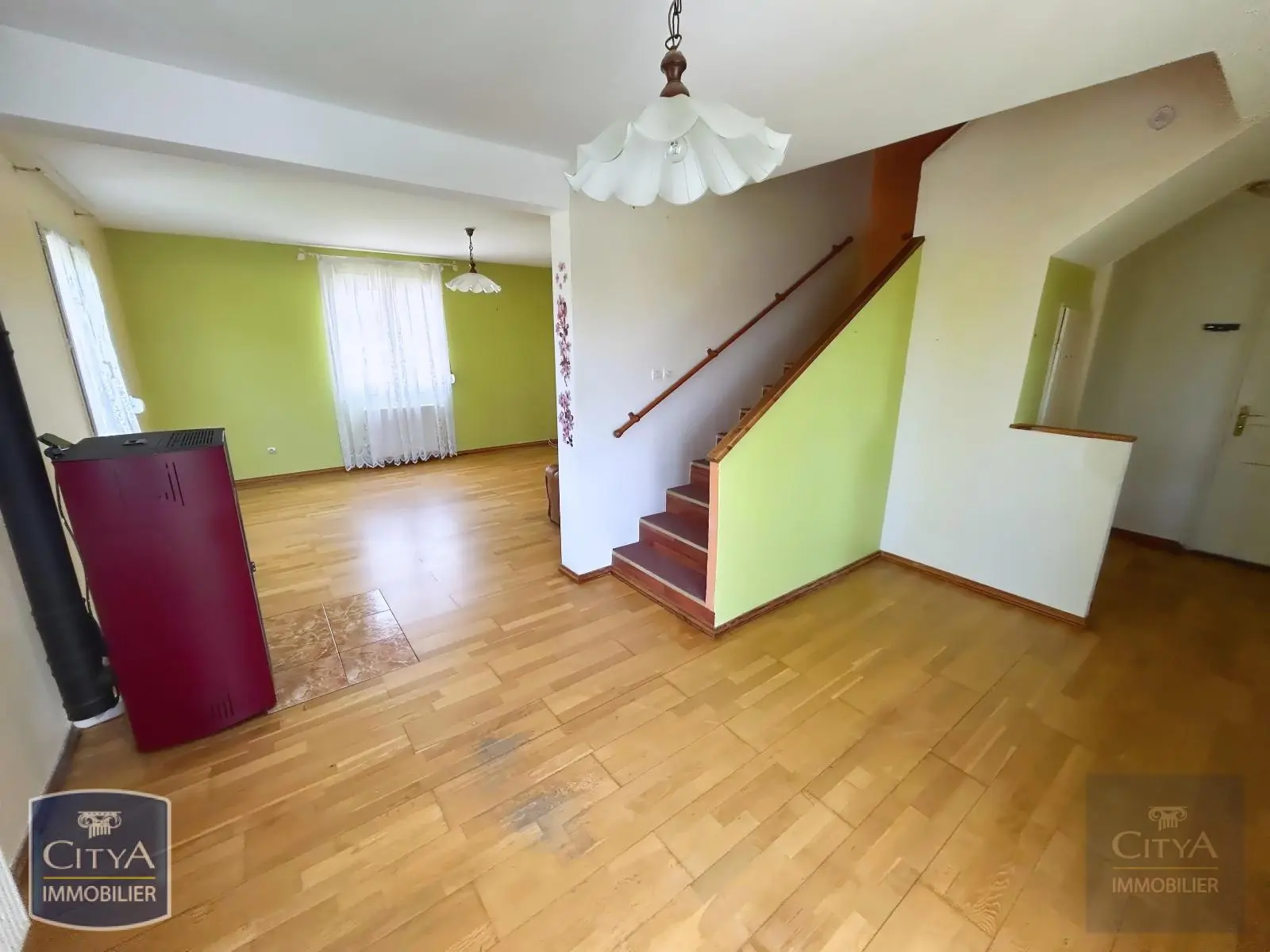 Photo 3 Maison 6 pièces 145m²