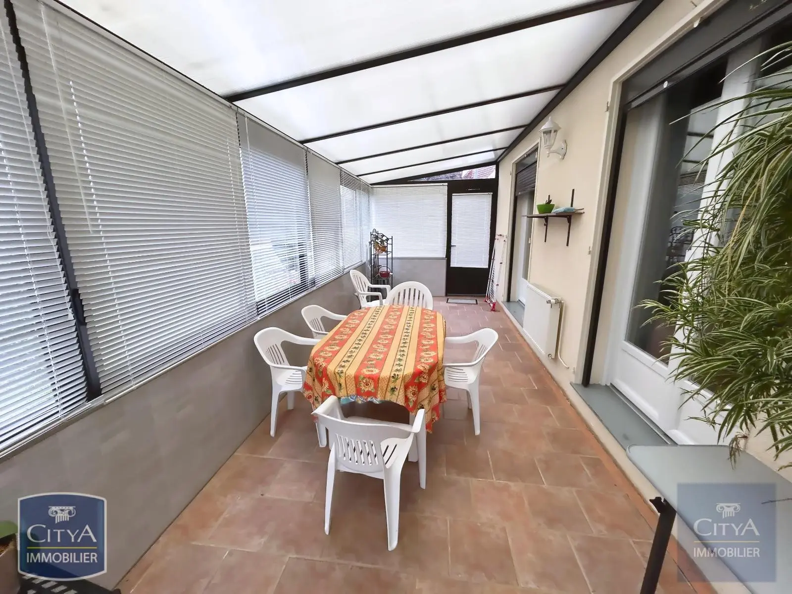 Photo 10 Maison 6 pièces 141m²