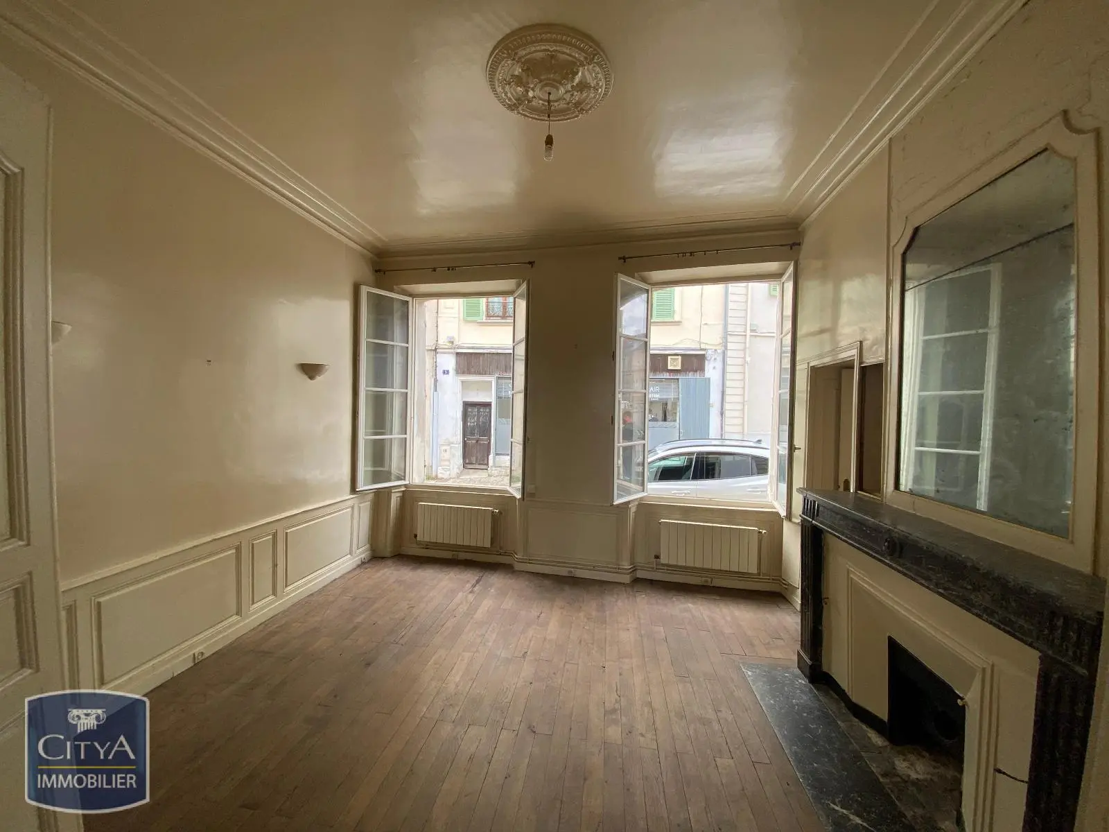 Photo 1 Maison 4 pièces 130m²