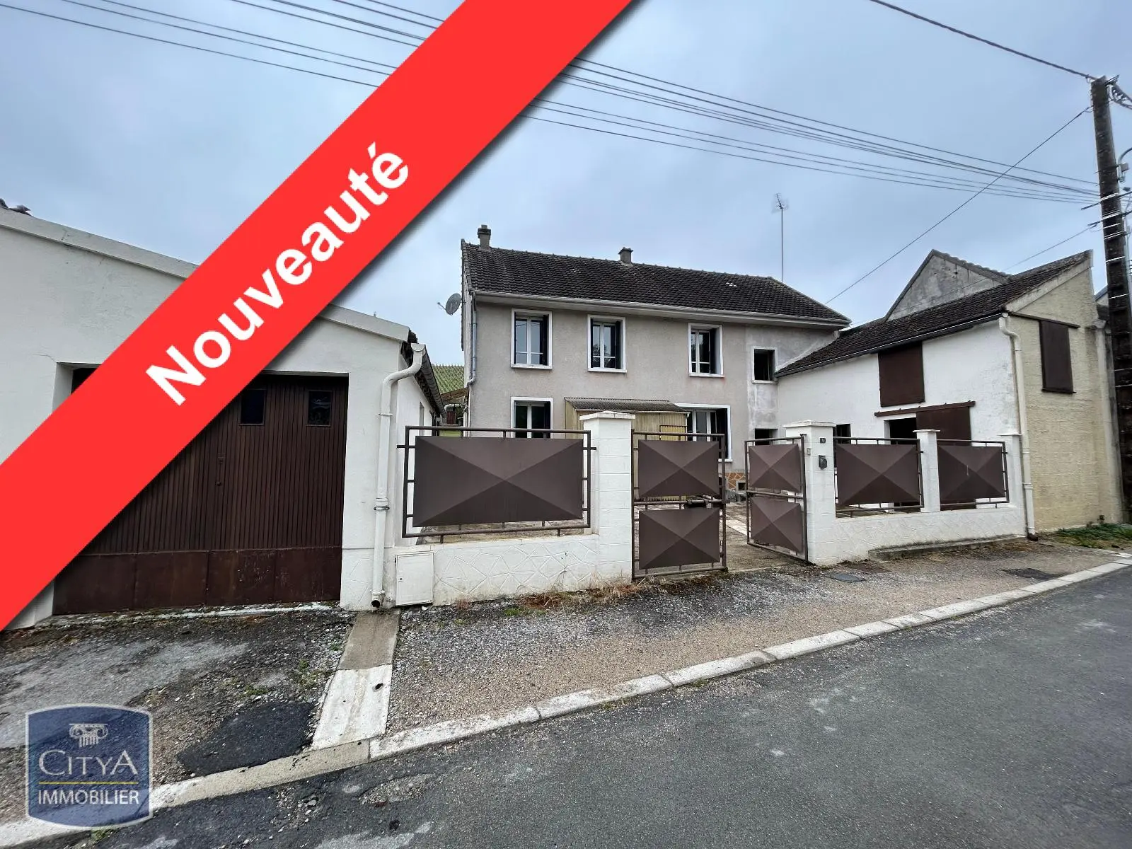 Photo 1 Maison 5 pièces 83m²