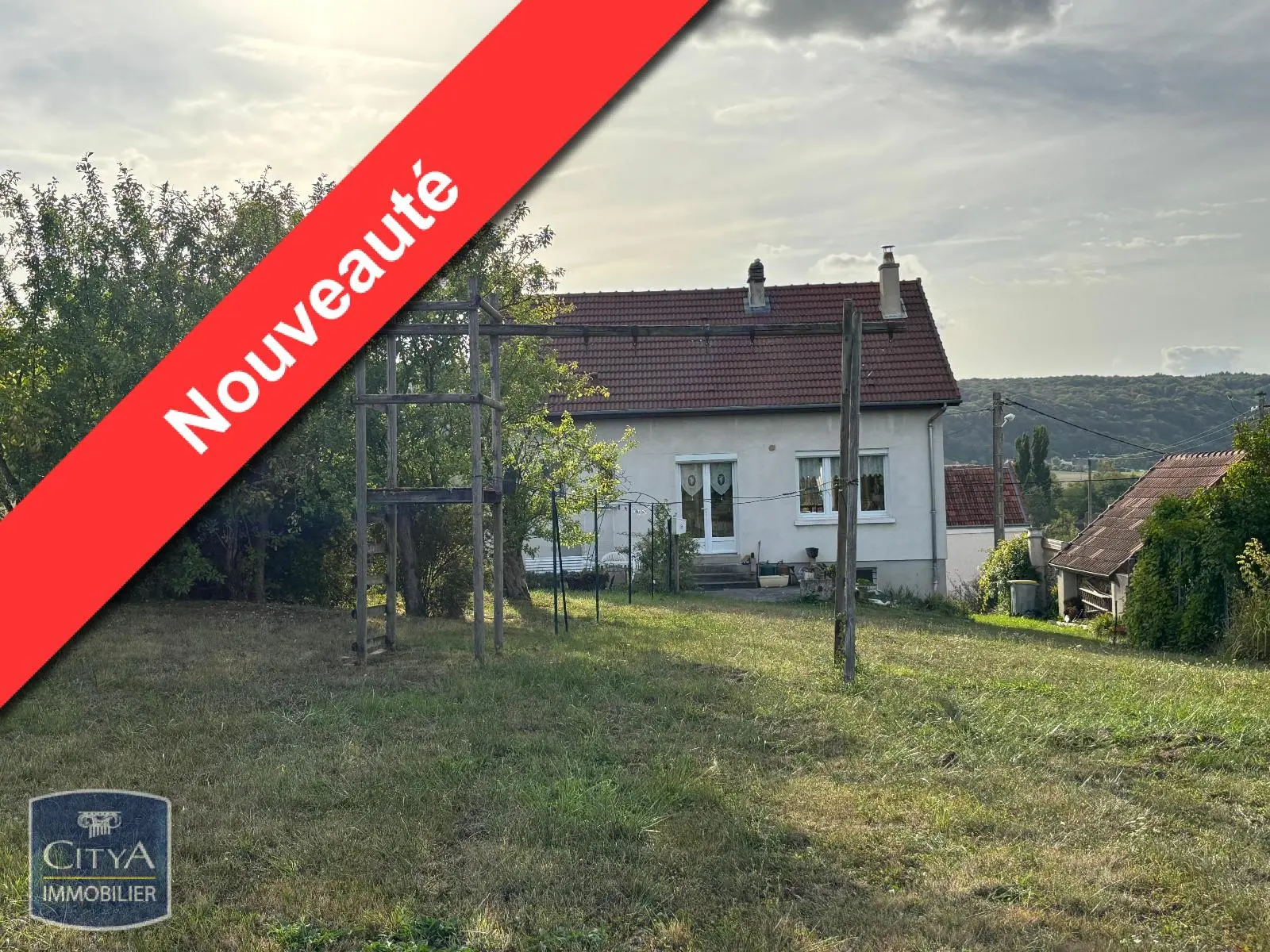 Photo 1 Maison 5 pièces 94m²