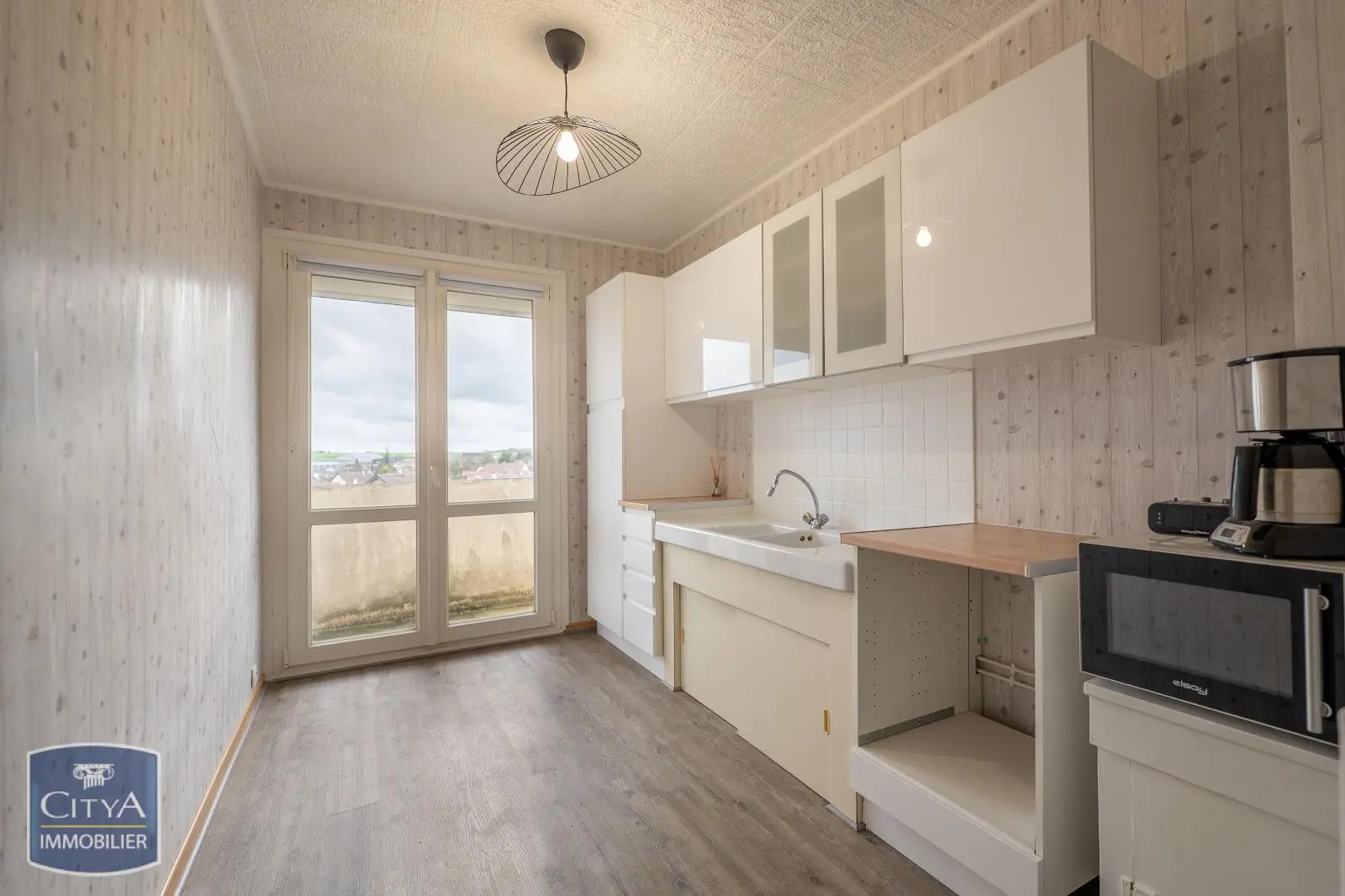 Photo 2 Appartement 4 pièces 77.1m²