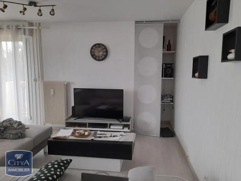 Photo 2 Appartement 4 pièces 80.58m²