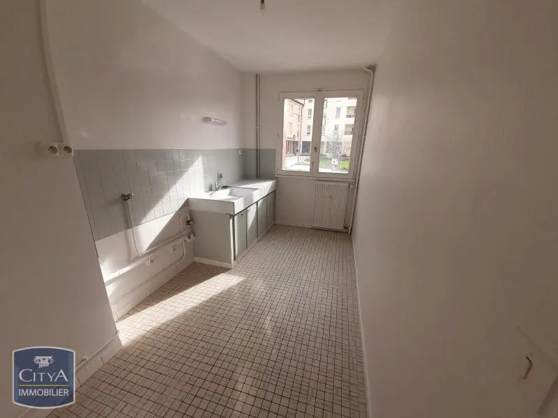 Photo 2 Appartement 2 pièces 44.44m²