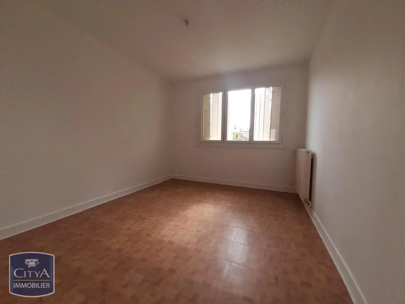 Photo 3 Appartement 5 pièces 90.04m²