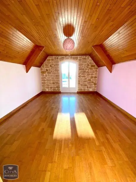 Photo 7 Maison 8 pièces 280m²